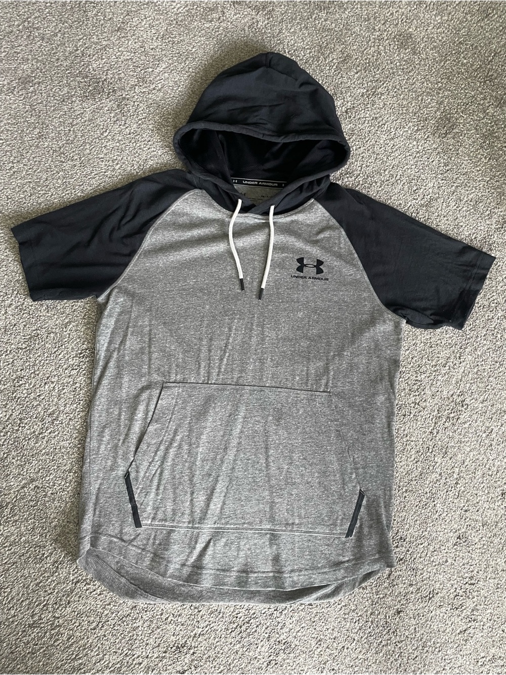 Under Armour Men's Short-Sleeve Hooded Tee - Gray and Black